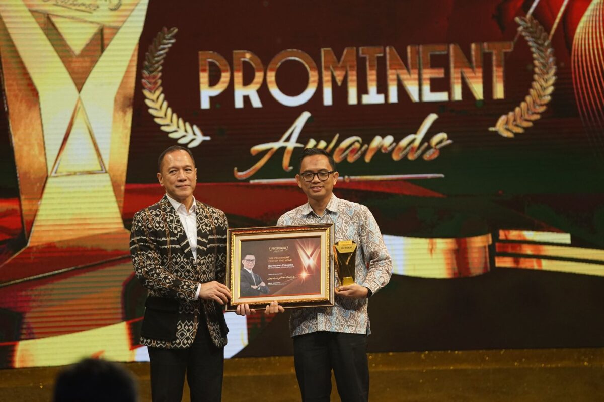 Dirut PT PLN (Persero) Darmawan Prasodjo berhasil meraih penghargaan The Prominent CEO of The Year dalam ajang Prominent Award 2024.