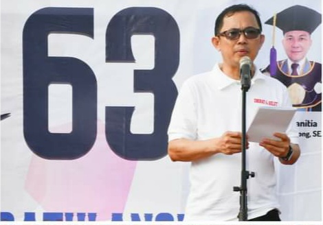 Rektor Unsrat Prof. Oktovian B.A. Sompie buka Dies Natalis Ke-63 Unsrat (Foto : Dok Unsrat)