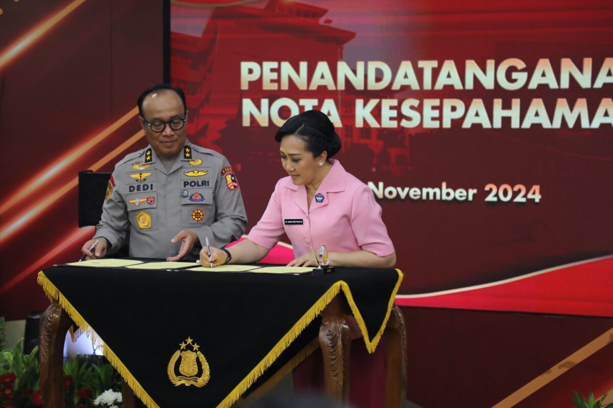 Polri mempersiapkan SMA Taruna Kemala Bhayangkara sebagai SMA unggulan.