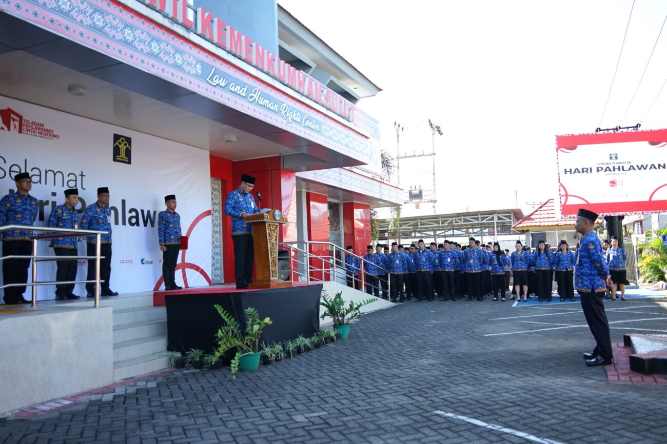Semangat juang para pahlawan kembali dikobarkan dalam peringatan Hari Pahlawan tahun ini. Kanwil Kemenkumham Sulut turut berpartisipasi dengan menggelar upacara bendera yang diikuti oleh seluruh jajarannya.