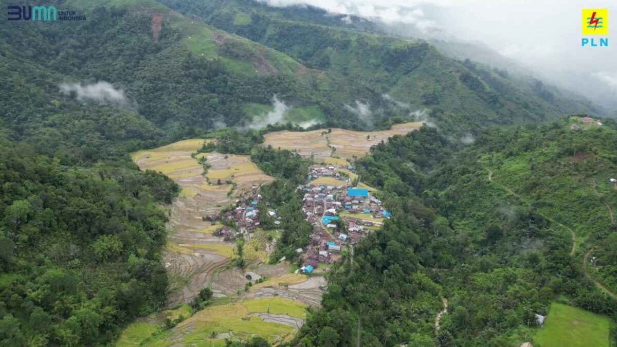 PLN UID Suluttenggo PLN UID Suluttenggo Sukses Terangi Desa Peana