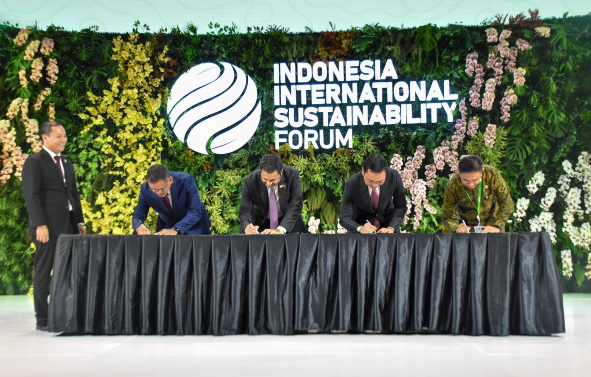 PT PLN Gandeng Pupuk Indonesia dan ACWA Power