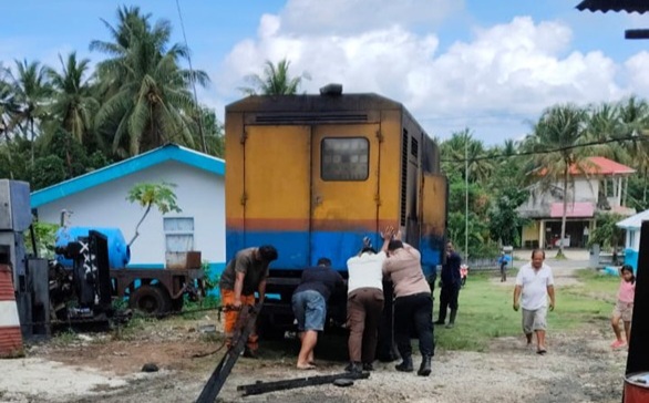 PLN UID Suluttenggo PLN Tahuna Terus Lakukan Koordinasi Percepat Pemulihan Sistem Kelistrikan Pulau Mangaran
