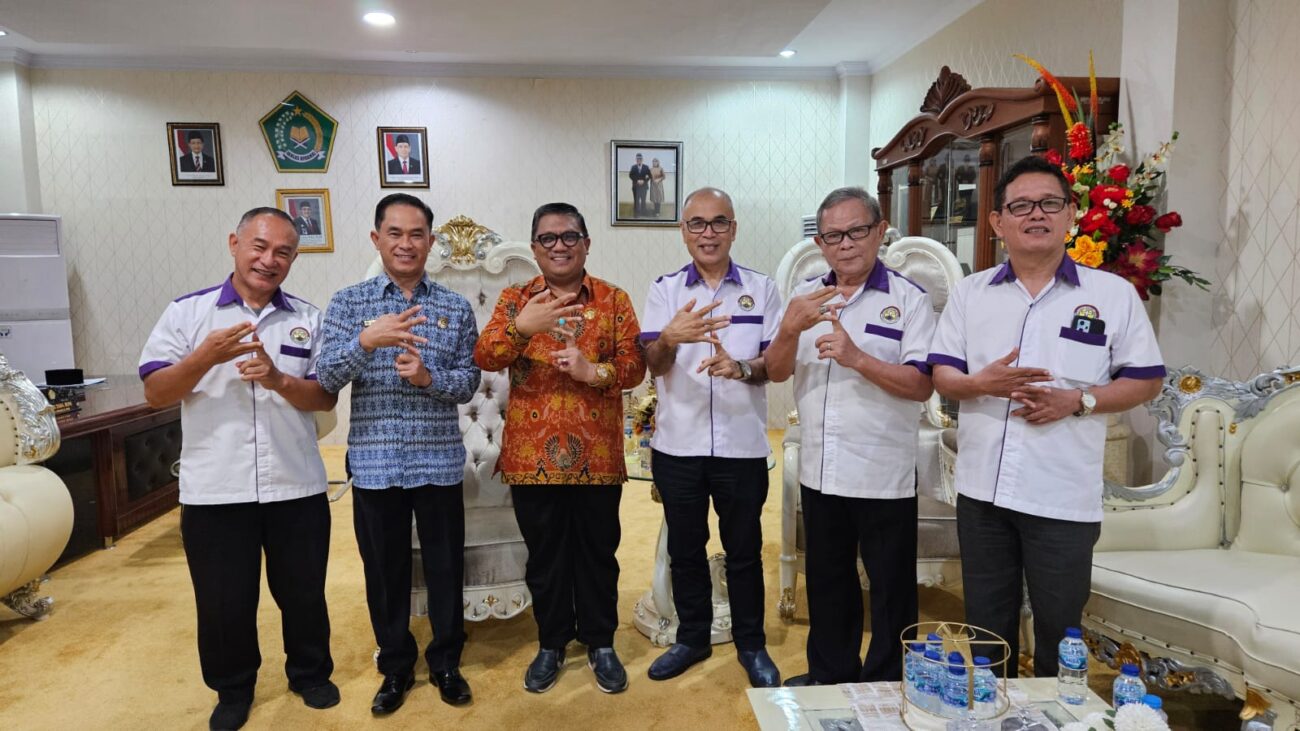 Pengurus DPW MUKI Sulut Sambangi Kanwil Kemenag Sulut