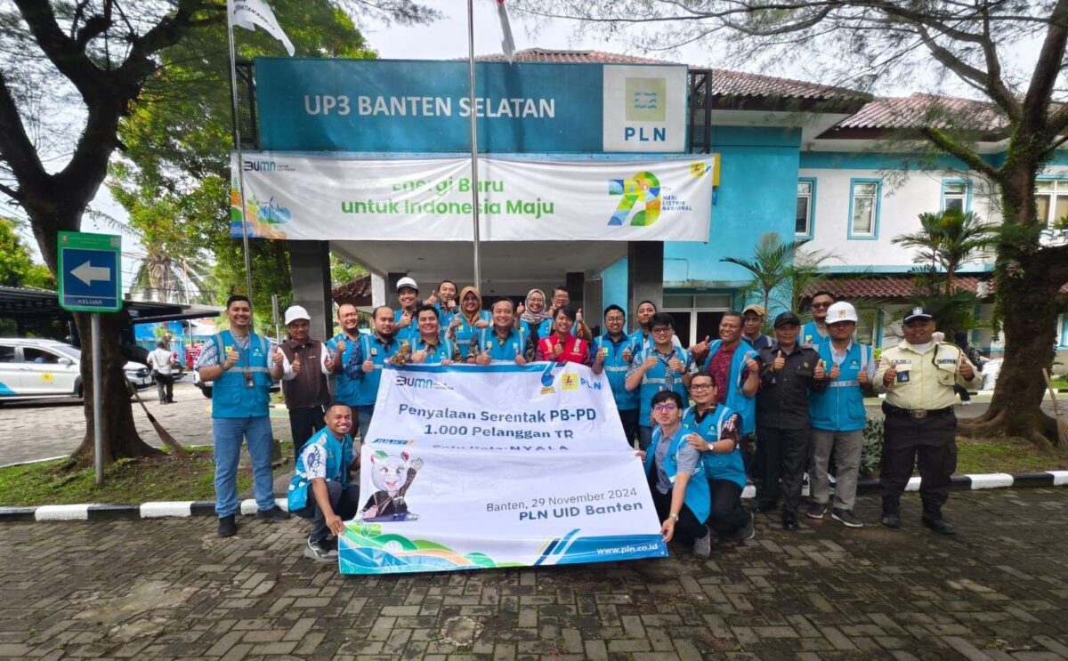 PLN PT PLN Tutup November dengan Apel Penyalaan Serentak 1.000 Pelanggan