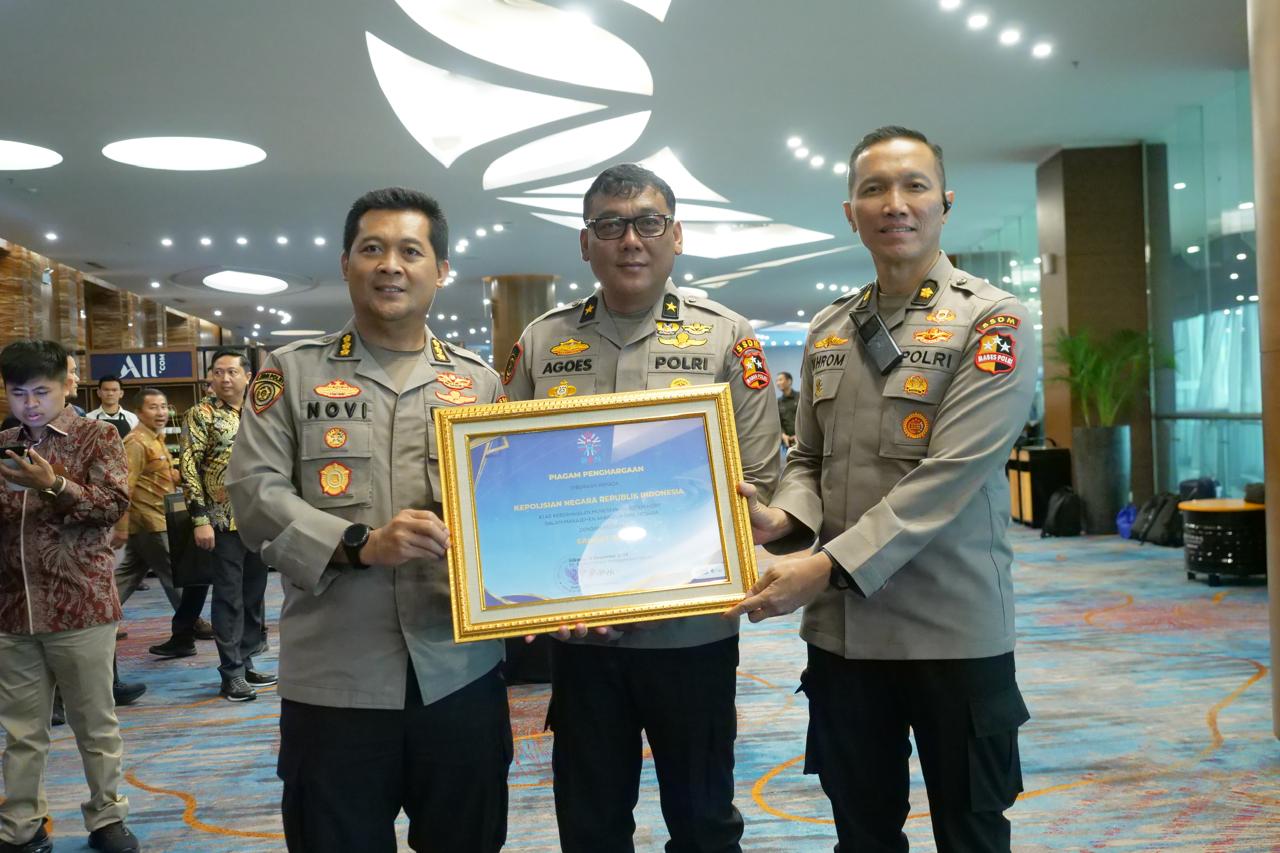 Komjen Pol Dedi Prasetyo