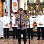 Kapolri Jenderal Polisi Drs. Listyo Sigit Prabowo mengucapkan Selamat Natal 2024 kepada seluruh umat Kristiani di Indonesia.