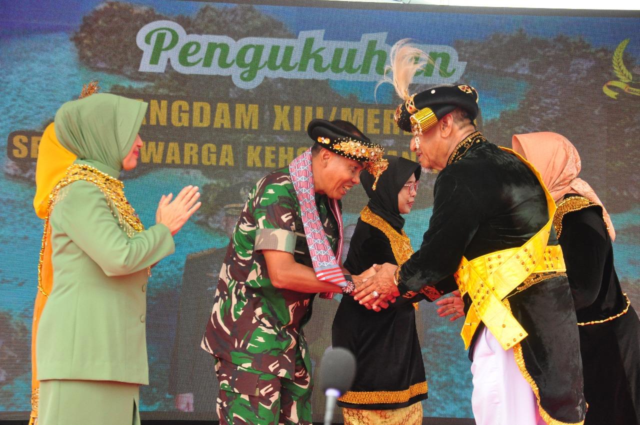 Pangdam XIII/Merdeka, Mayjen TNI Suhardi, bersama Ibu Ketua Ny. Evi Suhardi didampingi Danrem 132/Tdl, Brigjen TNI Deni Gunawan, S.E. beserta Ketua Persit KCK Koorcab Rem 132 PD XIII/Merdeka, Ny. Inggrid Deni Gunawan melaksanakan kunjungan kerja ke Kodim 1311/Morowali. Jumat (24/1/2025)