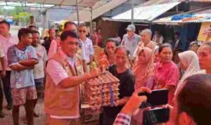 Peduli, YSK Salurkan Bantuan Bagi Korban Kebakaran Desa Ambong dan Pulisan