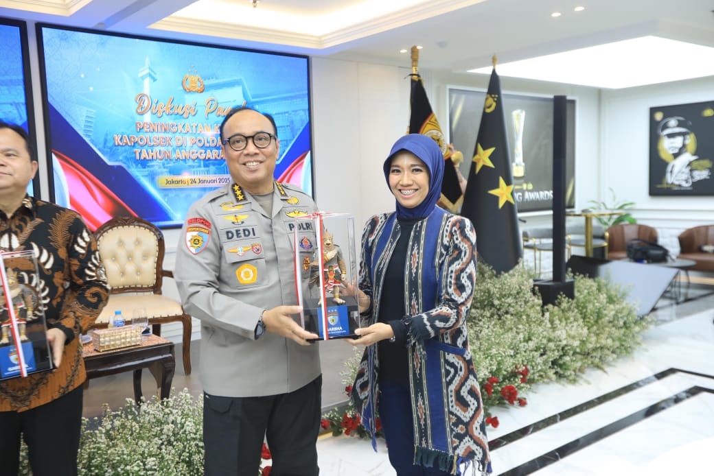 SSDM Polri menggelar diskusi panel peningkatan kinerja Kapolsek di Polda Jajaran, Jumat (24/01/25).