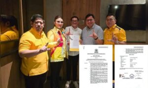 Christiany Eugenia Paruntu didampingi Raski Mokodompit saat menyerahkan dokumen B1KWK ke JG-KWL.