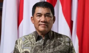 Gubernur Sulawesi Utara (Sulut), Yulius Selvanus Komaling