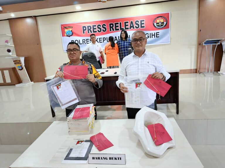 Polres Kepulauan Sangihe menggelar konferensi pers terkait kasus ini, dipimpin oleh Wakapolres AKBP Alfrets L. Tatuwo, S.Sos, dengan didampingi Kasat Reskrim Iptu Royke Mantiri.