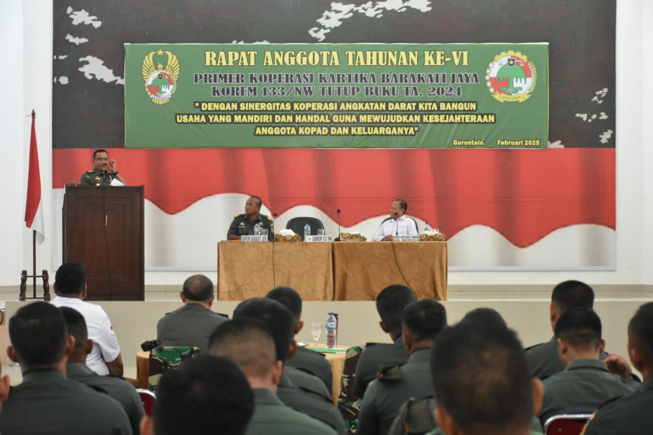 Primkop Kartika Barakati Jaya Korem 133/Nani Wartabone menggelar Rapat Anggota Tahunan (RAT) ke-VI Primer Koperasi Kartika Barakati Jaya tutup buku TA. 2024, bertempat di Aula Kusno Danupoyo Makorem 133/NW, Jalan Trans Sulawesi Desa Tridharma Kecamatan Pulubala Kabupaten Gorontalo. Rabu (26/02/2025).