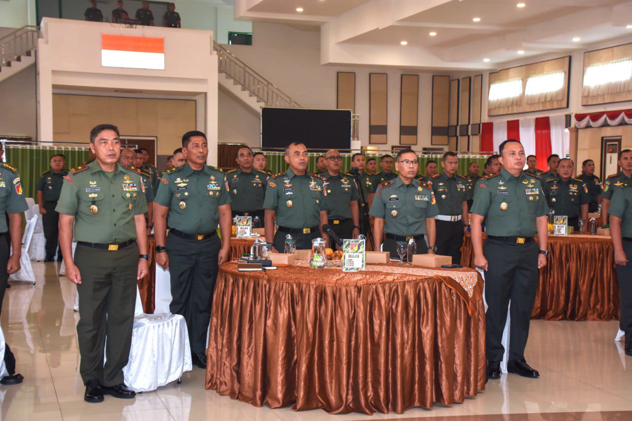 Kodam XIII/Merdeka menggelar Rapat Pimpinan (Rapim) Tahun 2025 di Grhadika Jaya Sakti Makodam XIII/Merdeka Sabtu (22/2/2025).