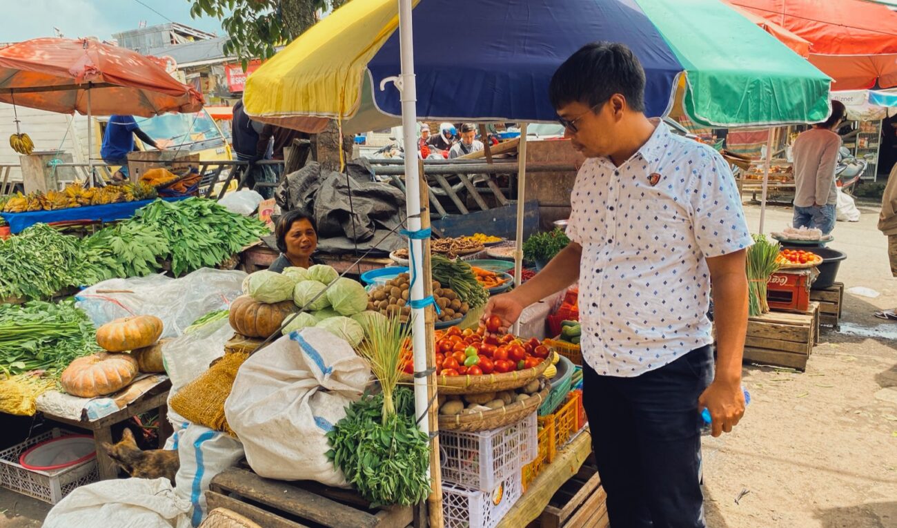 Polres Minahasa Pantau Stok dan Harga Bahan Pokok di Pasar