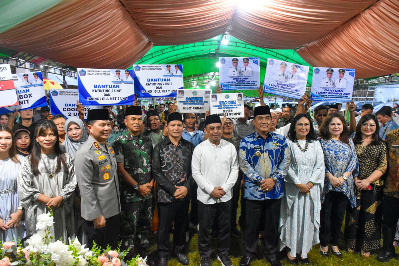 Pangdam XIII/Merdeka Mayjen TNI Suhardi, bersama Gubernur Sulawesi Utara Yulius Selvanus Komaling termasuk Forkopimda lainnya menggelar Safari Ramadhan di Kabupaten Bolaang Mongondow (Bolmong), Sulawesi Utara, Kamis (13/3).
