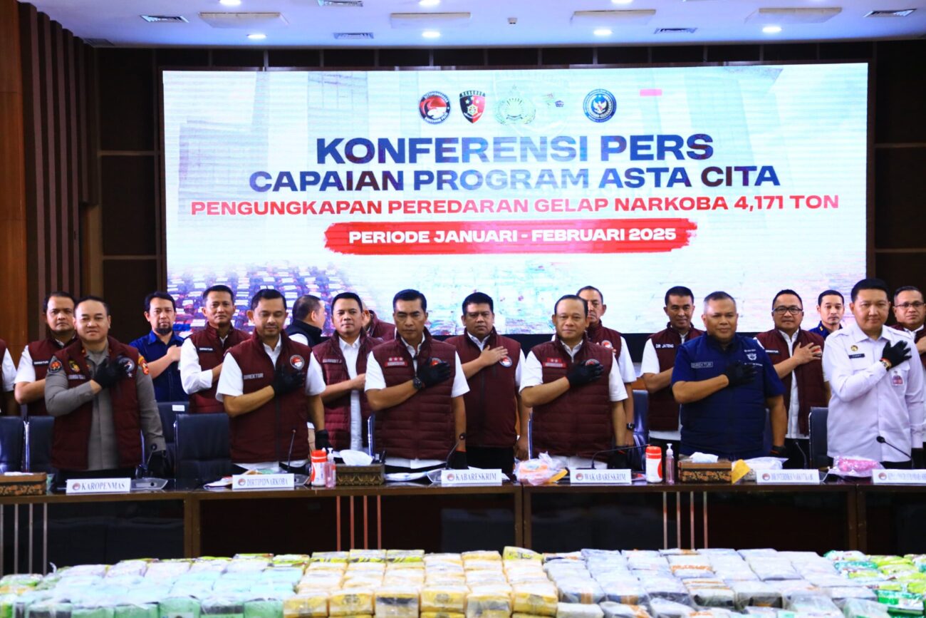 Bareskrim Polri melalui Direktorat Tindak Pidana Narkoba bersama jajaran kewilayahan berhasil mengungkap 6.881 kasus tindak pidana narkotika sepanjang periode Januari hingga 27 Februari 2025.