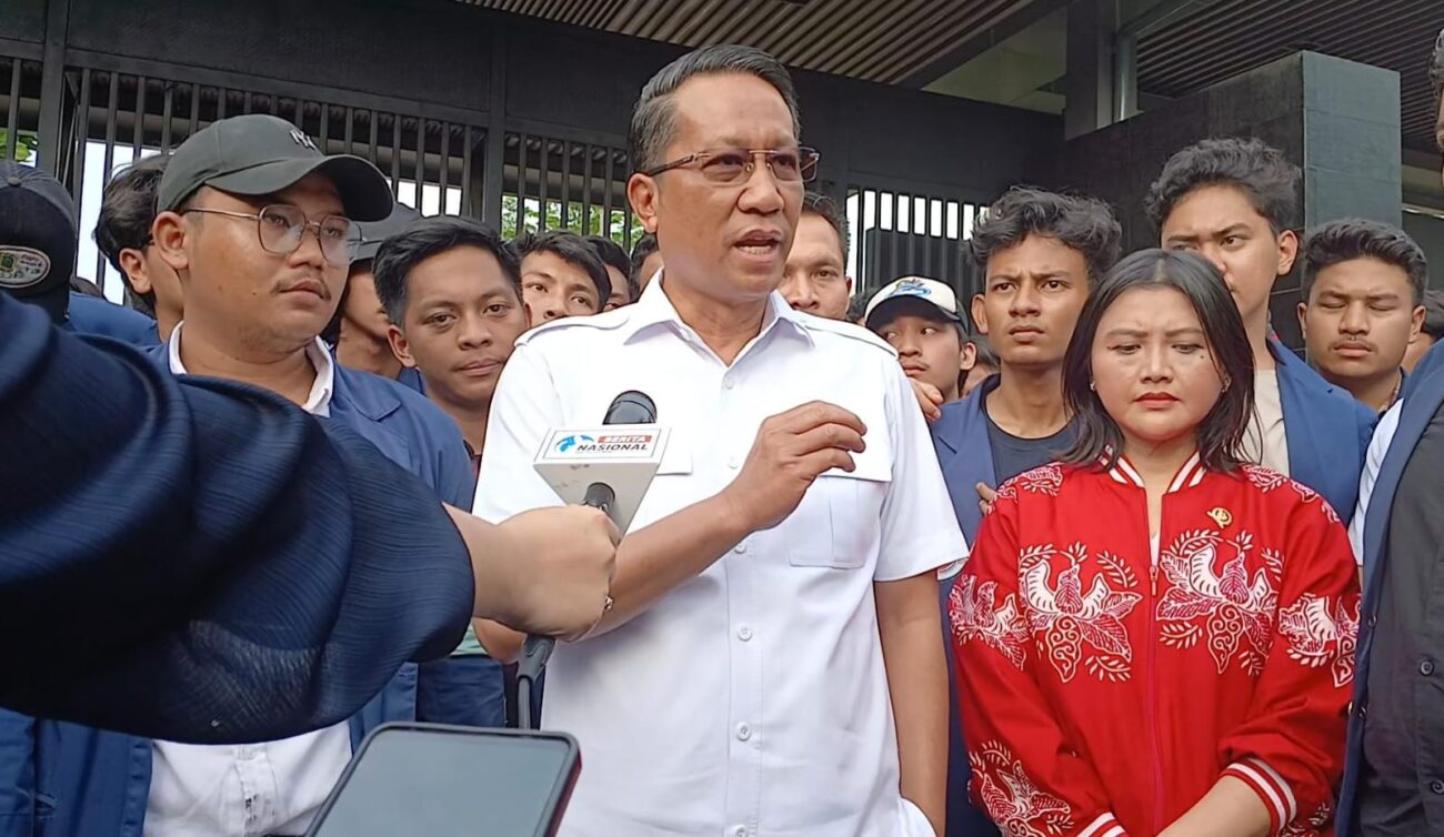 Menkum Supratman Andi Agtas, menemui pimpinan DPR untuk menyampaikan aspirasi para mahasiswa terkait Rancangan Undang-Undang tentang Perubahan atas Undang-Undang Nomor 34 Tahun 2004 tentang Tentara Nasional Indonesia (RUU TNI).