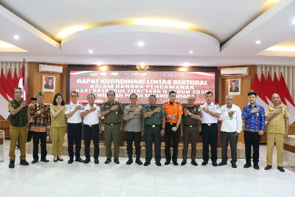 Polda Sulawesi Utara menggelar Rapat Koordinasi Lintas Sektoral dalam rangka kesiapan menghadapi perayaan Idul Fitri 1446 Hijriah / 2025 masehi.