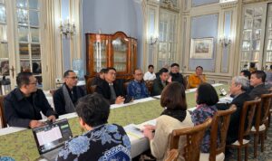 Kementerian Hukum yang dipimpin Sekjen Komjen Nico Afinta akan segera mengambil sumpah tiga pemain naturalisasi di Kedubes Italia, Roma, Senin, 10 Maret 2025.