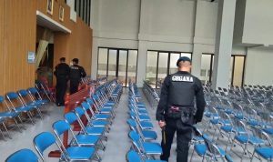 Polisi Amankan Ibadah Paskah di Gereja Katedral Jakarta