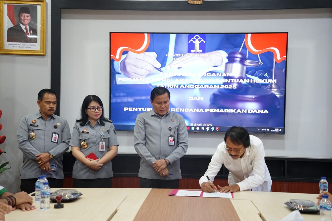 Kantor Wilayah Kementerian Hukum Sulawesi Utara (Kanwil Kemenkum Sulut) menggelar Penandatanganan Perjanjian Pelaksanaan Bantuan Hukum dengan 13 Pemberi Bantuan Hukum (PBH) terakreditasi di wilayah Sulawesi Utara yang dirangkaikan dengan Rapat Koordinasi Bantuan Hukum, Selasa (15/4).