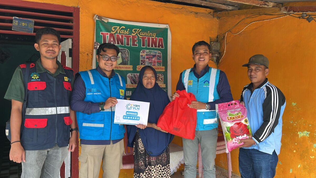 YBM PLN Salurkan Bantuan Sembako untuk Masyarakat Kurang Mampu di 3 Unit Layanan PLN UP3 Tolitoli