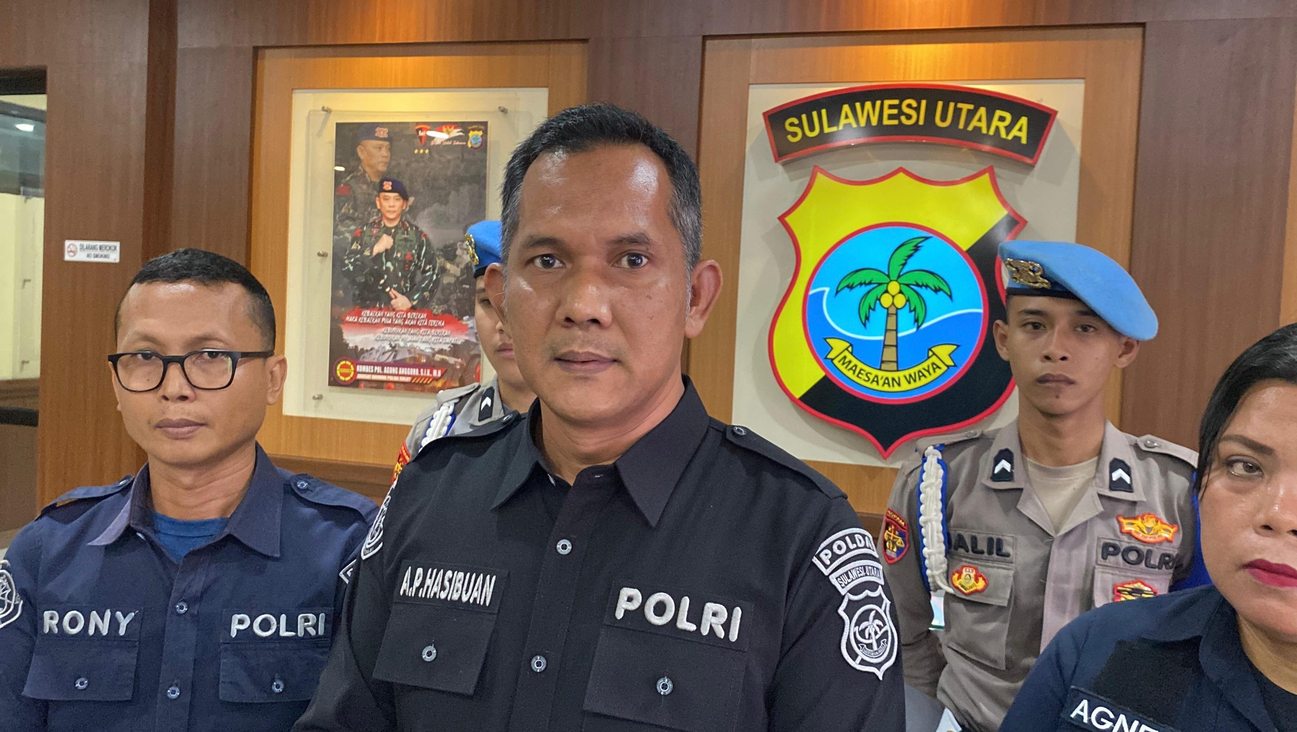 Kepolisian Daerah Sulawesi Utara (Polda Sulut) memberikan klarifikasi terkait meninggalnya HK, salah satu tersangka dalam kasus dugaan pemalsuan surat tanah.