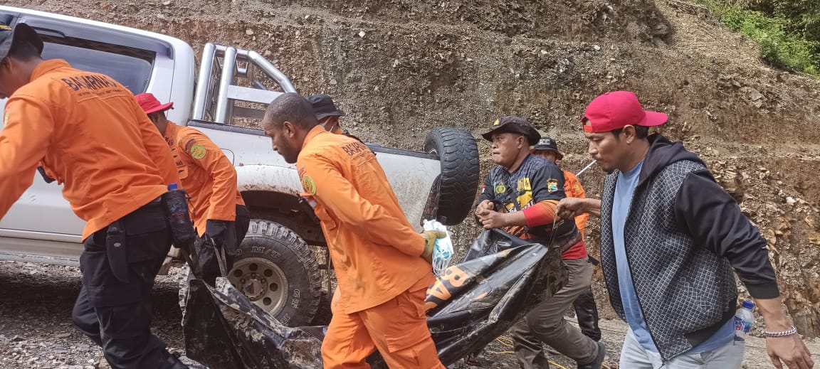 Tim Gabungan Temukan 6 Korban Banjir Bandang di Pegunungan Arfak
