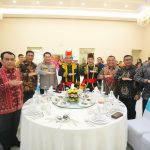 Dukung pelestarian budaya nasional, khususnya seni musik tradisional kolintang, Danlanud Sam Ratulangi Marsma TNI Antariksa Anondo, S.E, M.Tr.(Han)., menghadiri Acara Silaturahmi Persatuan Insan Kolintang Nasional (PINKAN) di Wisma Negara Gubernuran Bumi Beringin, Manado. Kamis (8/5/2025).