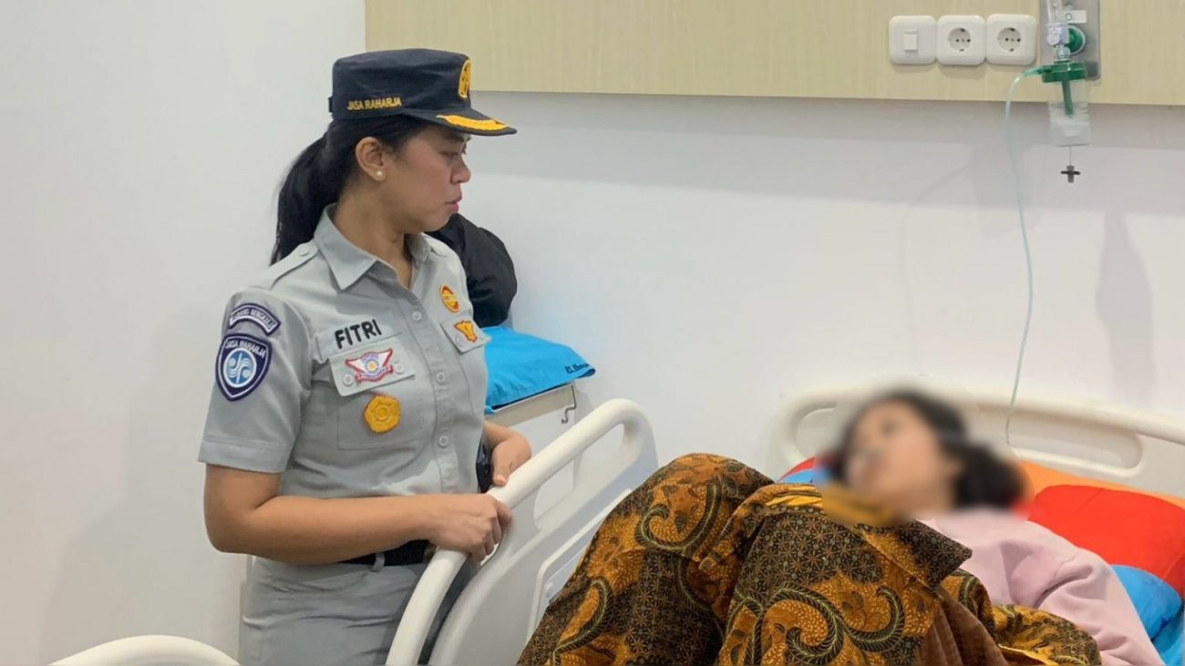 Kecelakaan tragis terjadi di perairan Pantai Malabero, Kota Bengkulu, Minggu (11/5/2025), saat kapal wisata Tiga Putra tenggelam akibat cuaca buruk.