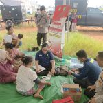 Polda Metro Jaya turun ke lokasi pengungsian korban kebakaran di Kapuk Muara, Penjaringan, Jakarta Utara.