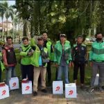 Polri menggelar Bakti Kesehatan (baktikes) dengan memberikan bantuan dan pelayanan kepada masyarakat. Kegiatan ini mendapatkan sambutan hangat dari banyak warga.