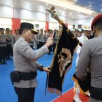 Kapolda Sulut Irjen Pol Roycke Harry Langie Pimpin Upacara Pencucian Pataka Maesa'an Waya