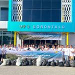 PLN Unit Pelaksana Pelayanan Pelanggan (UP3) Gorontalo menggelar aksi nyata peduli lingkungan melalui kegiatan jalan sehat dan aksi pungut sampah plastik di sepanjang rute yang dilalui, dalam rangka memperingati Hari Lingkungan Hidup Sedunia.