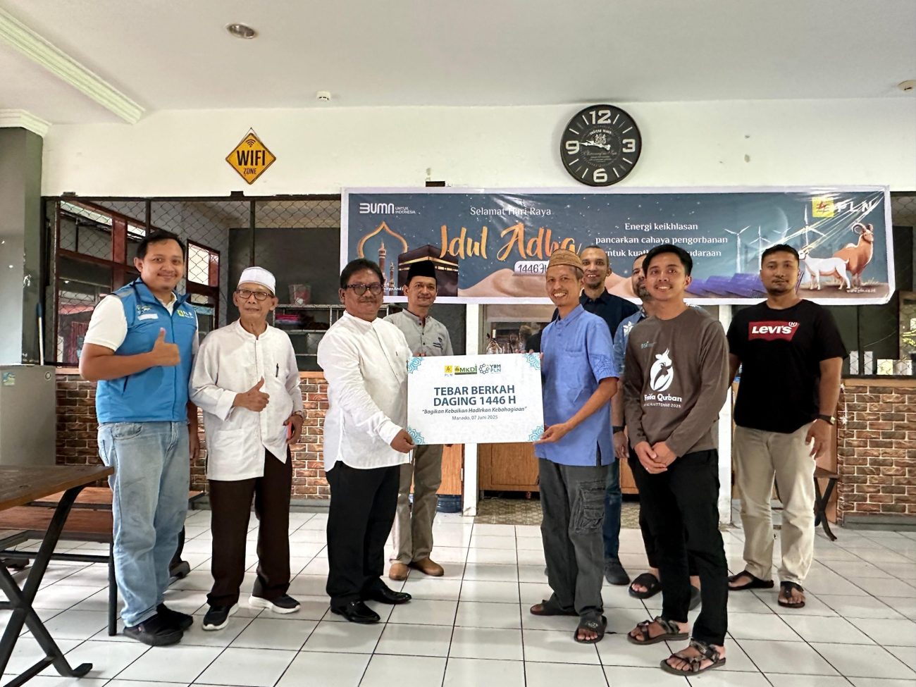 PLN UID Suluttenggo Salurkan 36 Hewan Kurban di Idul Adha 1446 H