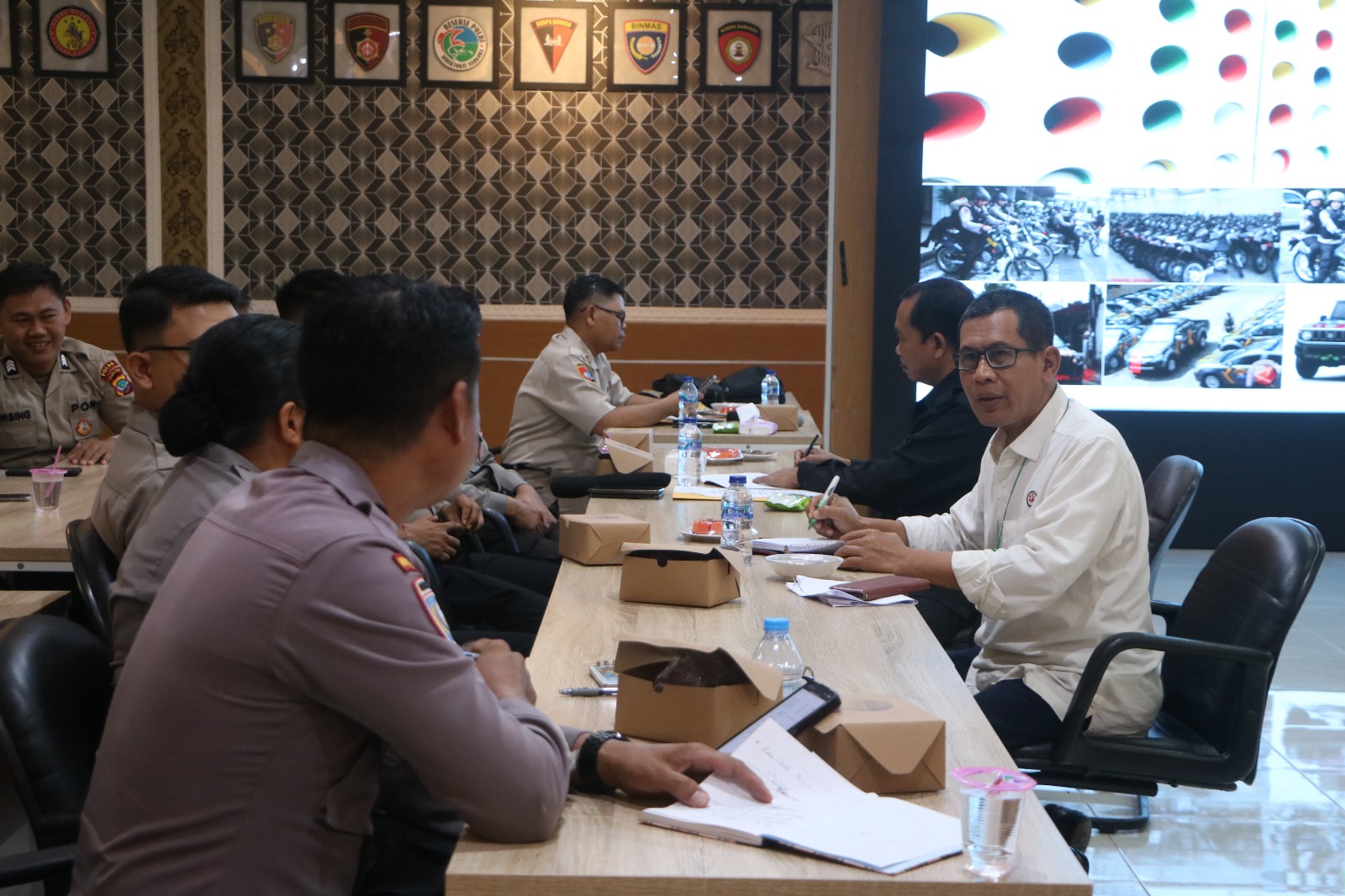 Puslitbang) Polri melaksanakan penelitian terkait kualitas kendaraan dinas operasional kepolisian di wilayah Polda Sulawesi Utara (Sulut) dan jajaran.