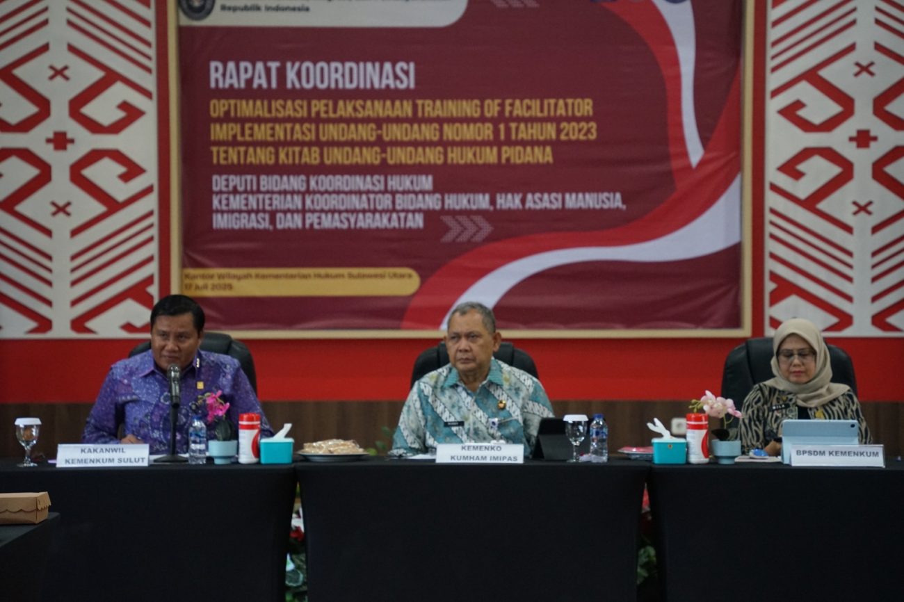 emenkum Sulawesi Utara (Kemenkum Sulut) menjadi tuan rumah Rapat Koordinasi (Rakor) Optimalisasi Pelaksanaan Training of Facilitator (ToF) Implementasi KUHP Nasional.