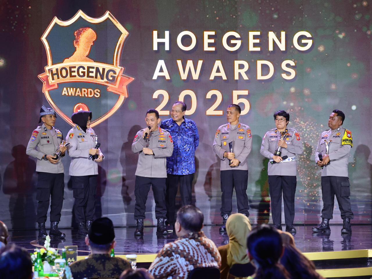 Penganugerahan Hoegeng Awards 2025 resmi digelar dengan sukses di Auditorium Mutiara STIK-PTIK Polri, Jakarta Selatan, Rabu (16/7/2025).