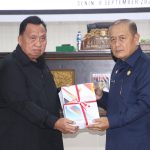 Dewan Perwakilan Rakyat Daerah (DPRD) Kabupaten Minahasa menggelar Rapat Paripurna dalam rangka penyampaian Rancangan Perubahan Kebijakan Umum Anggaran (KUA) serta Prioritas dan Plafon Anggaran Sementara (PPAS) Tahun Anggaran 2025. Senin (8/9/2025).