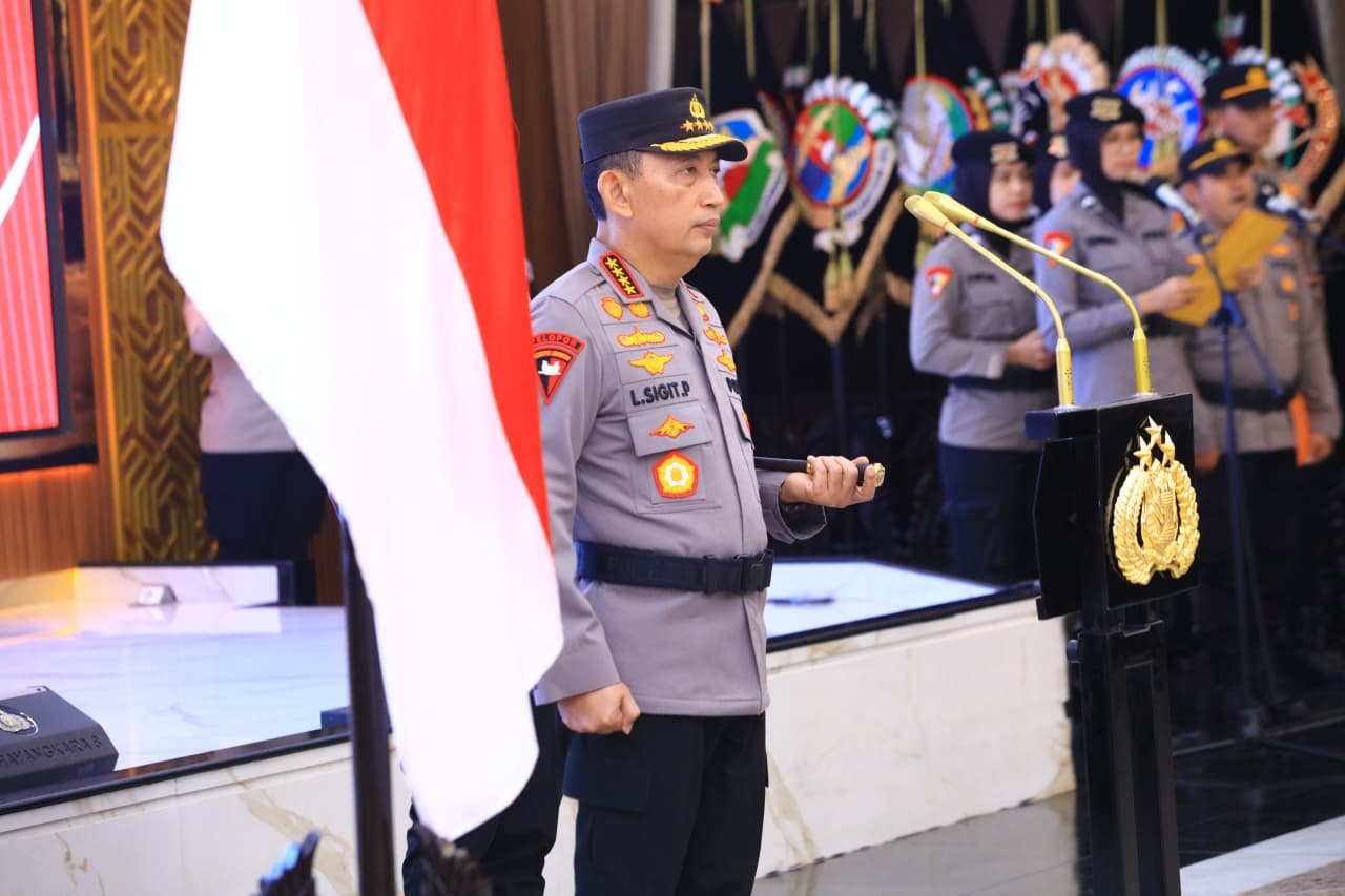 Kepolisian Republik Indonesia kembali melaksanakan upacara kenaikan pangkat ke dan dalam golongan Perwira Tinggi (Pati) Polri pada Jumat (12/9/2025) pukul 10.00 WIB, bertempat di Rupattama Mabes Polri.