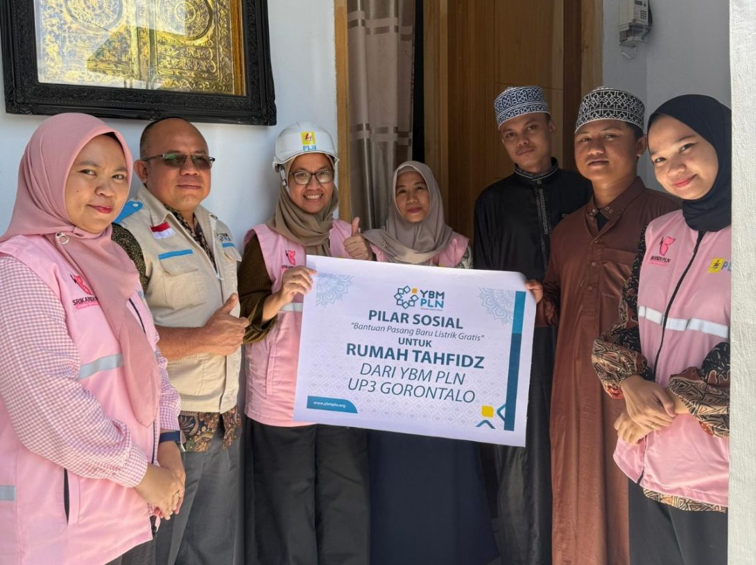 YBM Bersama Srikandi PLN UP3 Gorontalo Salurkan Bantuan Pasang Baru Listrik Gratis Untuk Yayasan Rumah Yatim