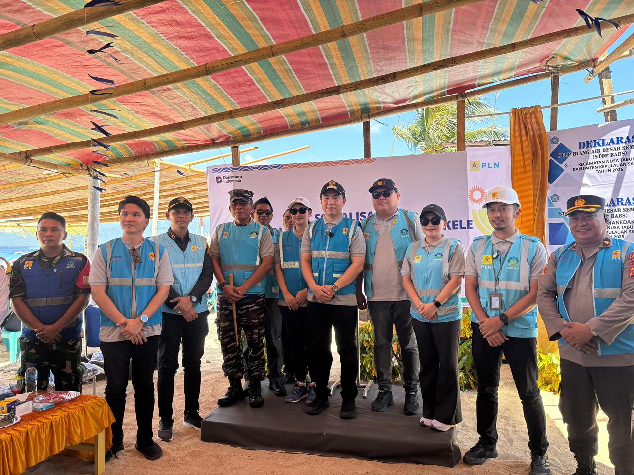 PLN UID Suluttenggo Kini Warga Pulau Nanedakele Nikmati Listrik PLN 24 Jam