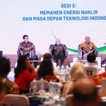 Pemerintah bersama PT PLN (Persero)  berkomitmen untuk menghadirkan Pembangkit Listrik Tenaga Nuklir (PLTN) di Indonesia demi menghadirkan solusi energi yang andal, bersih dan terjangkau.