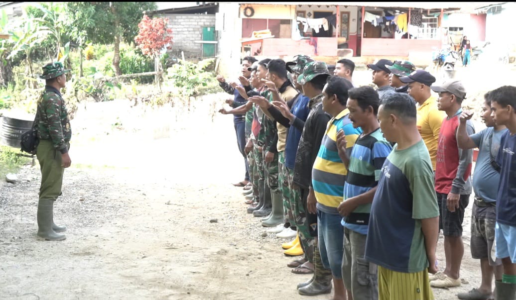 Satgas TNI Manunggal Membangun Desa (TMMD) ke-126 Kodim 1315/Gorontalo melaksanakan apel pagi bersama warga di Desa Tonala, Kecamatan Telaga Biru, Kabupaten Gorontalo, Jumat (10/10/2026).