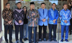 Komisi Reformasi Kepolisian menggelar rapat dengar pendapat umum bersama berbagai elemen masyarakat di STIK-PTIK Lemdiklat Polri, Jakarta Selatan, Rabu (19/11/2025).