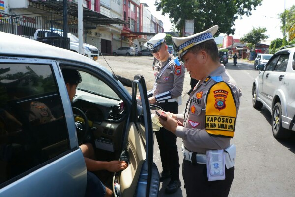 Pelanggaran lalu lintas di wilayah Sulawesi Utara selama pelaksanaan sepekan Operasi Zebra Samrat 2025 mengalami peningkatan signifikan.