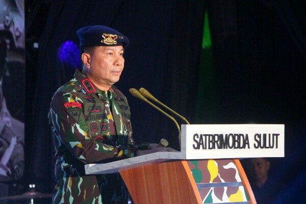 Kapolda Sulut Irjen Pol Roycke Harry Langie