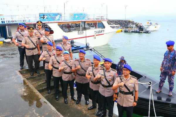 Direktorat Kepolisian Perairan dan Udara (Polairud) Polda Sulawesi Utara